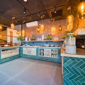 ninetynine-hotel-amsterdam.zandvoort-hotels.com/